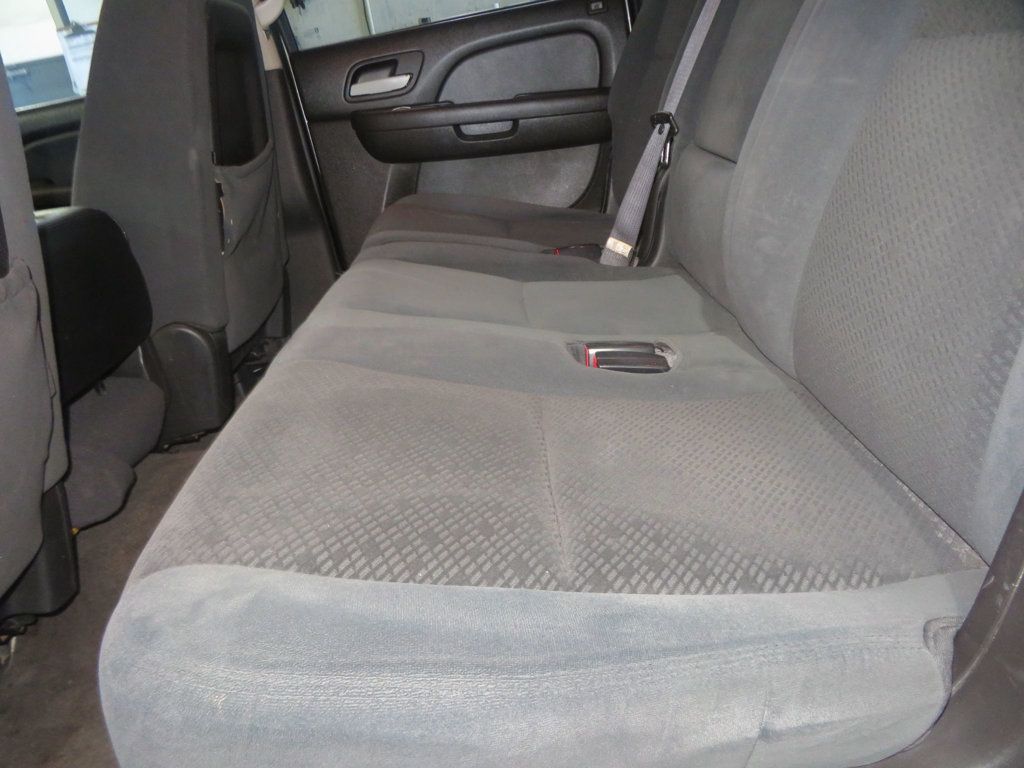 2008 Chevrolet Suburban 4X4 EXTRA CLEAN 2500 CHEVY SUBURBAN 4X4 LOW MILES THIRD ROW SEAT - 23068566 - 21