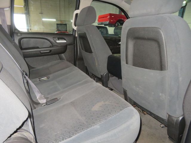 2008 Chevrolet Suburban 4X4 EXTRA CLEAN 2500 CHEVY SUBURBAN 4X4 LOW MILES THIRD ROW SEAT - 23068566 - 28