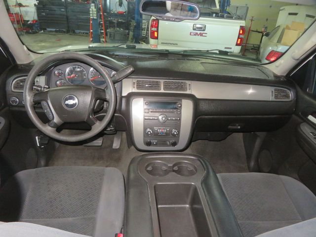 2008 Chevrolet Suburban 4X4 EXTRA CLEAN 2500 CHEVY SUBURBAN 4X4 LOW MILES THIRD ROW SEAT - 23068566 - 36