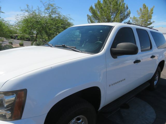 2008 Chevrolet Suburban 4X4 EXTRA CLEAN 2500 CHEVY SUBURBAN 4X4 LOW MILES THIRD ROW SEAT - 23068566 - 7