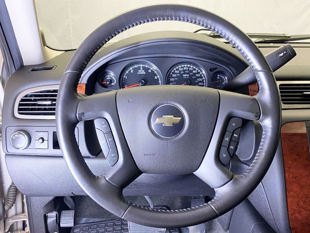 2008 Chevrolet Tahoe LOW MILES - 22932283 - 28