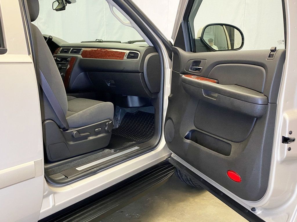 2008 Chevrolet Tahoe LOW MILES - 22932283 - 42
