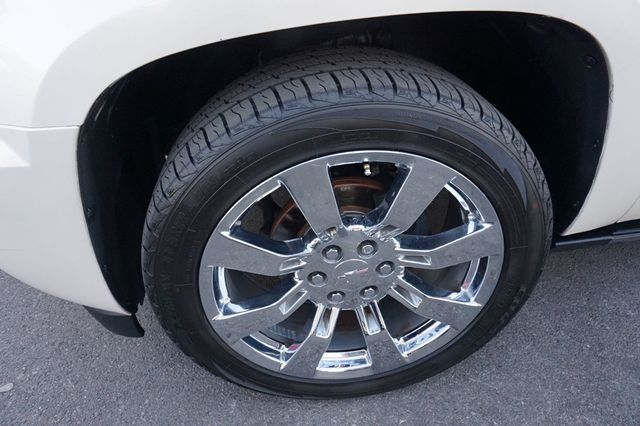 2008 Chevrolet Tahoe LTZ, 4X4, MOON ROOF, LEATHER, NAVIGATION, BOSE PREMIUM SOUND - 22941164 - 12