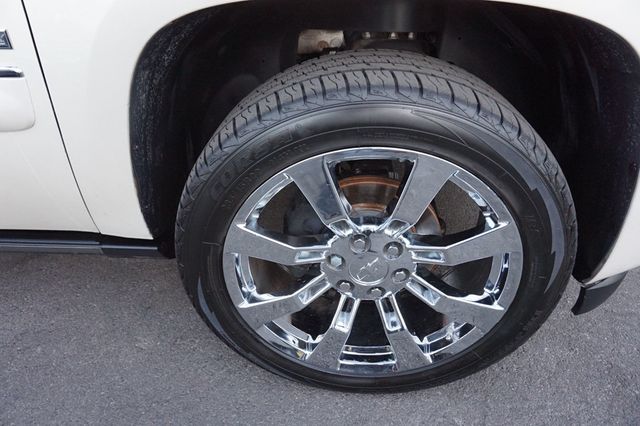 2008 Chevrolet Tahoe LTZ, 4X4, MOON ROOF, LEATHER, NAVIGATION, BOSE PREMIUM SOUND - 22941164 - 15