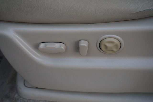 2008 Chevrolet Tahoe LTZ, 4X4, MOON ROOF, LEATHER, NAVIGATION, BOSE PREMIUM SOUND - 22941164 - 22