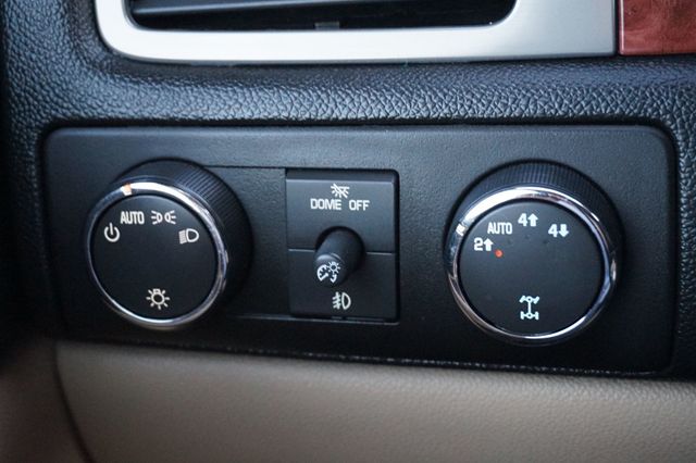 2008 Chevrolet Tahoe LTZ, 4X4, MOON ROOF, LEATHER, NAVIGATION, BOSE PREMIUM SOUND - 22941164 - 25