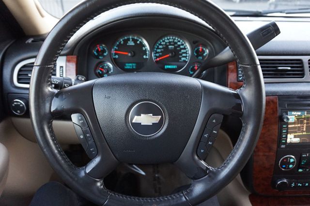 2008 Chevrolet Tahoe LTZ, 4X4, MOON ROOF, LEATHER, NAVIGATION, BOSE PREMIUM SOUND - 22941164 - 26