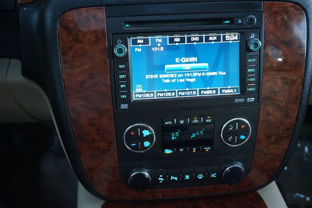 2008 Chevrolet Tahoe LTZ,4X4,THIRD ROW SEATS,MOON ROOF,NAVIGATION, BOSE PREMIUM SOUND - 22941164 - 33