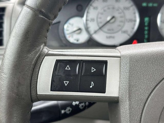 2008 Chrysler 300 4dr Sedan 300 Limited RWD - 22968929 - 27