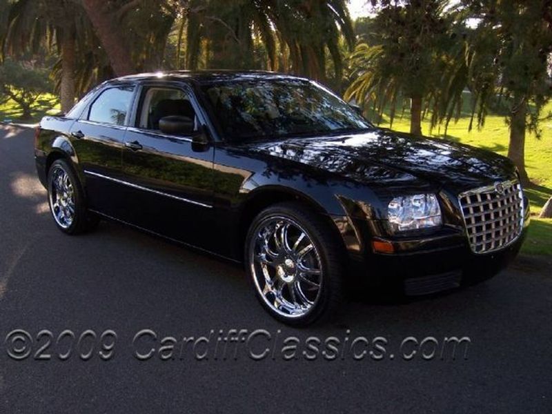 2008 Chrysler 300 LX - 3751592 - 0