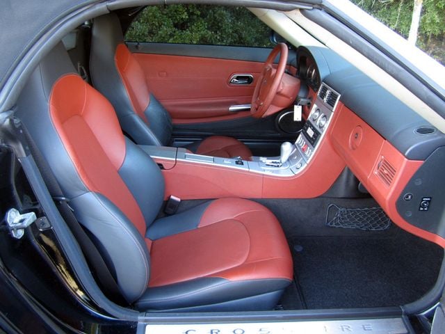 2008 Chrysler Crossfire Limited photo 18