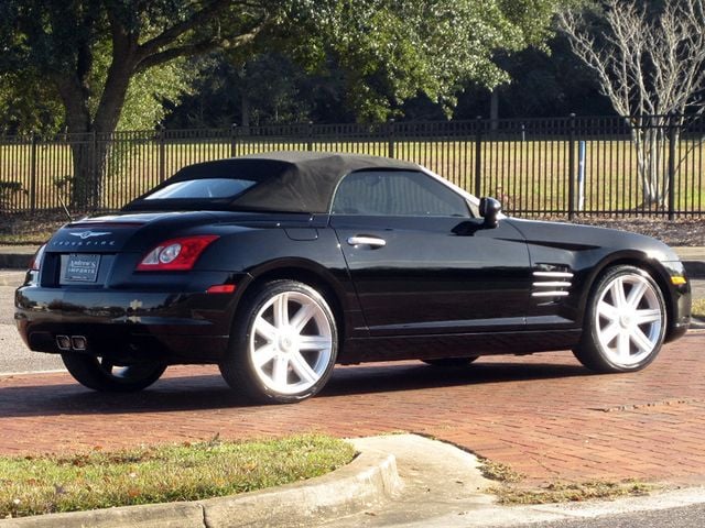 2008 Chrysler Crossfire Limited photo 9