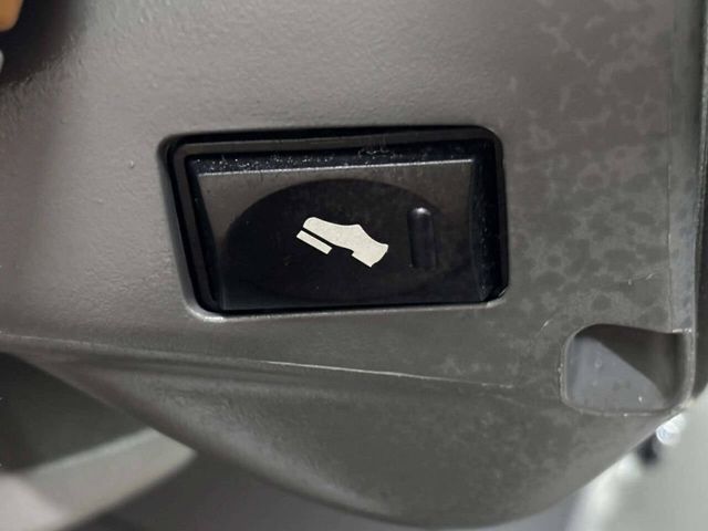 2008 Chrysler Town & Country 4dr Wagon Limited - 23005208 - 37