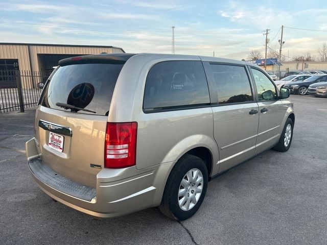 2008 Chrysler Town & Country 4dr Wagon LX - 22986212 - 3