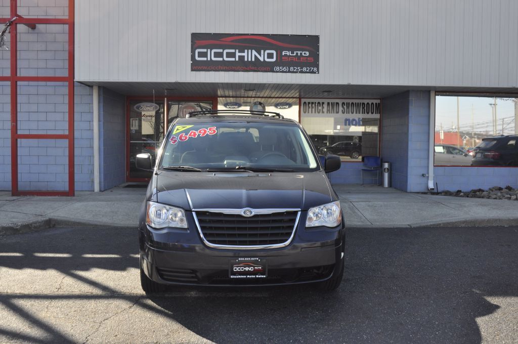 2008 Chrysler Town & Country 4dr Wagon LX - 19485009 - 0