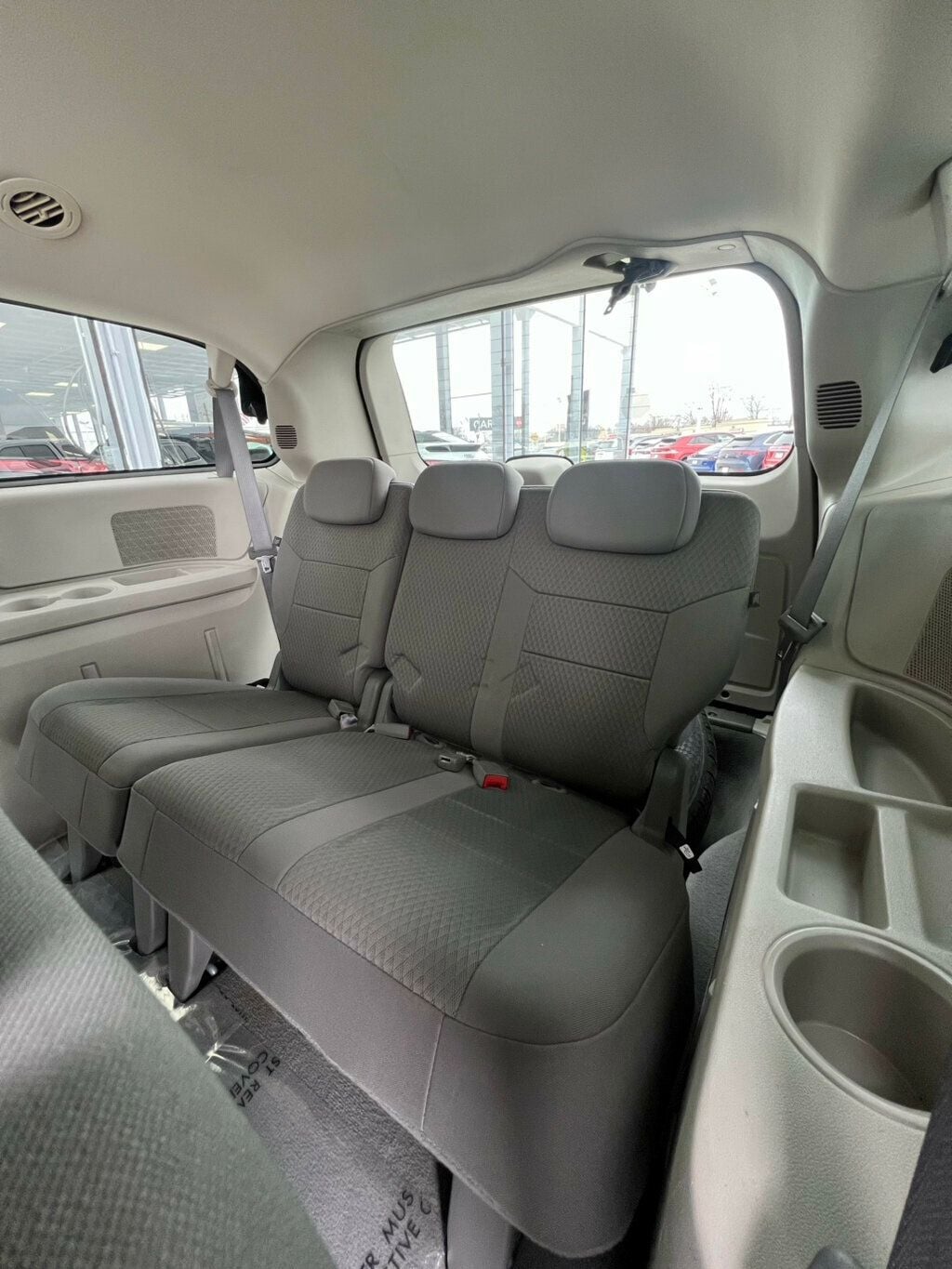 2008 Chrysler Town & Country 4dr Wagon LX - 22973709 - 14