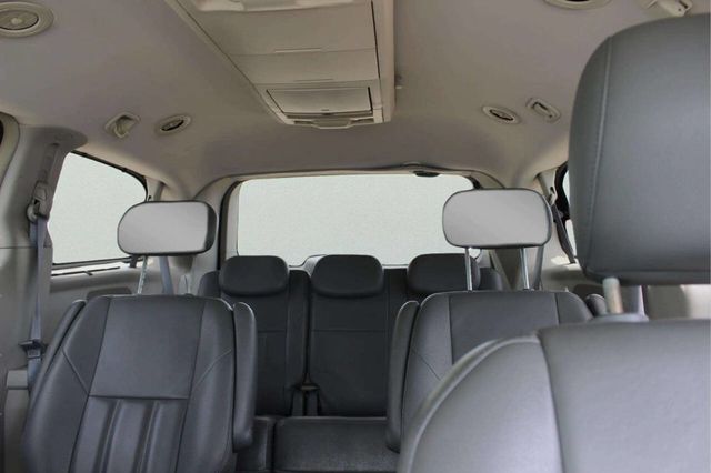 2008 Chrysler Town & Country 4dr Wagon Touring - 23025302 - 8