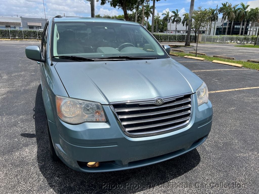 2008 Chrysler Town & Country Touring Wagon Stow N Go - 22439054 - 14