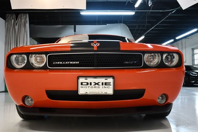 2008 Dodge Challenger 2dr Coupe SRT8 - 22739200 - 19