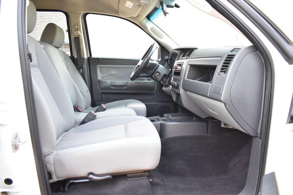 2008 Dodge Dakota SLT - 23064624 - 13