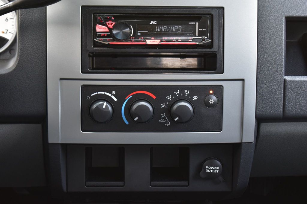 2008 Dodge Dakota SLT - 23064624 - 25