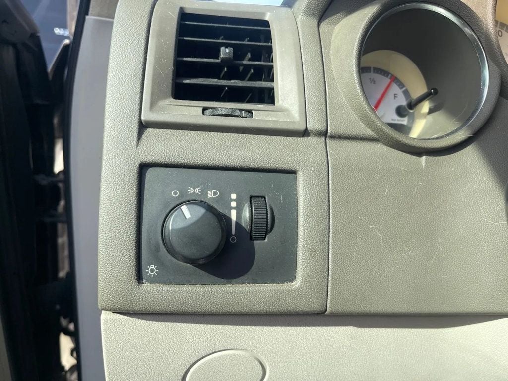 2008 Dodge Magnum 4dr Wagon RWD - 22989161 - 12