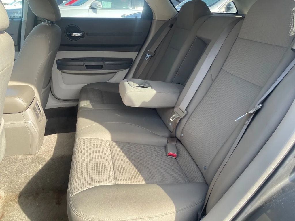 2008 Dodge Magnum 4dr Wagon RWD - 22989161 - 14