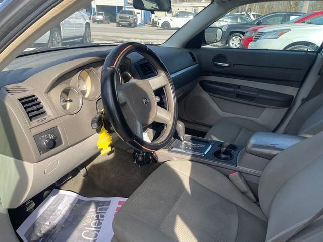 2008 Dodge Magnum 4dr Wagon RWD - 22989161 - 6