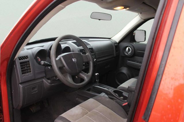 2008 Dodge Nitro 2WD 4dr SXT - 22995216 - 6