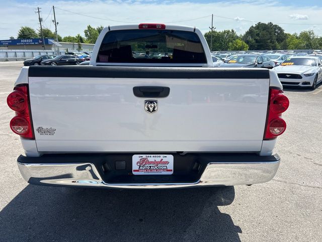 2008 Dodge Ram 1500 2WD Quad Cab 140.5" ST - 23018591 - 4