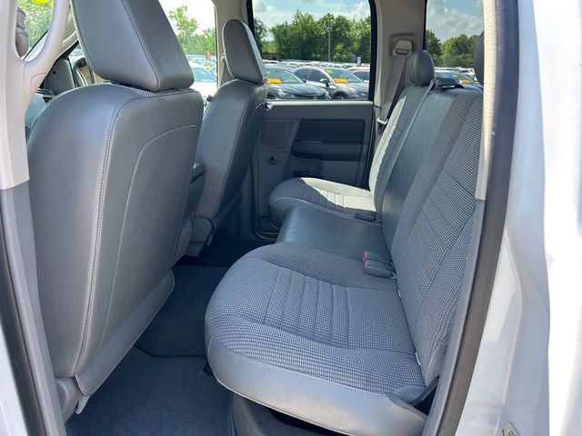 2008 Dodge Ram 1500 2WD Quad Cab 140.5" ST - 23018591 - 6