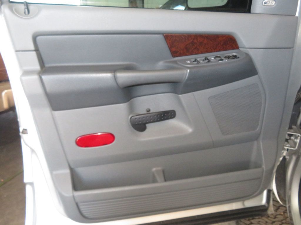 2008 Dodge Ram 1500 ARIZONA MEGACAB 1500 RAM LOW MILES LIFTED LOW MILES EXTRA CLEAN  - 22975940 - 17