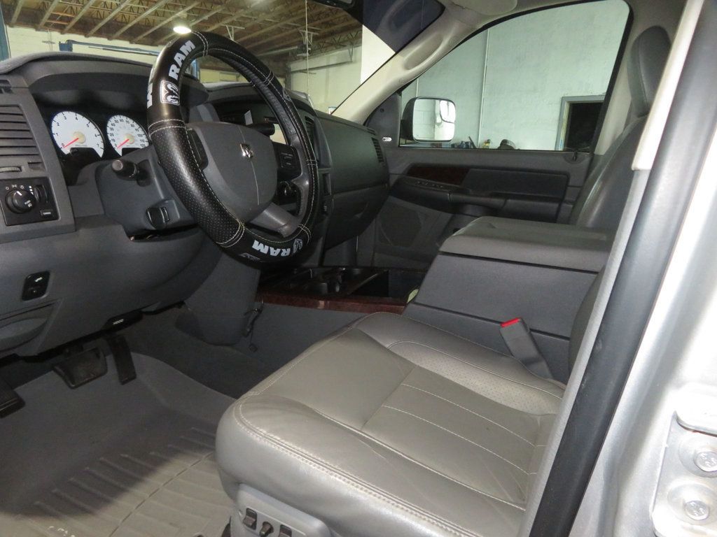 2008 Dodge Ram 1500 ARIZONA MEGACAB 1500 RAM LOW MILES LIFTED LOW MILES EXTRA CLEAN  - 22975940 - 19