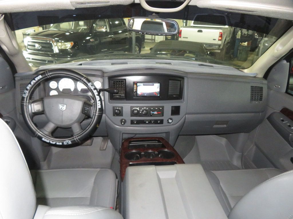 2008 Dodge Ram 1500 ARIZONA MEGACAB 1500 RAM LOW MILES LIFTED LOW MILES EXTRA CLEAN  - 22975940 - 39