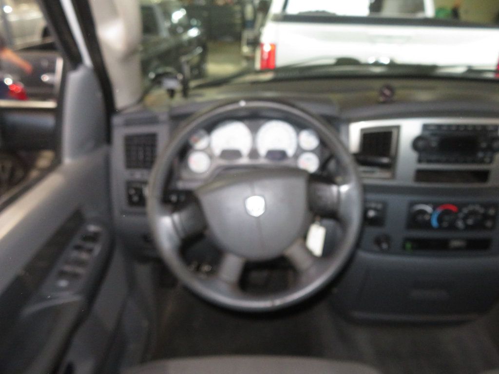 2008 Dodge Ram 3500 4X4 DUALLY 6.7 CUMMINS DIESEL SLT EXTRA CLEAN SOUTHWEST TRUCK  - 23018764 - 36