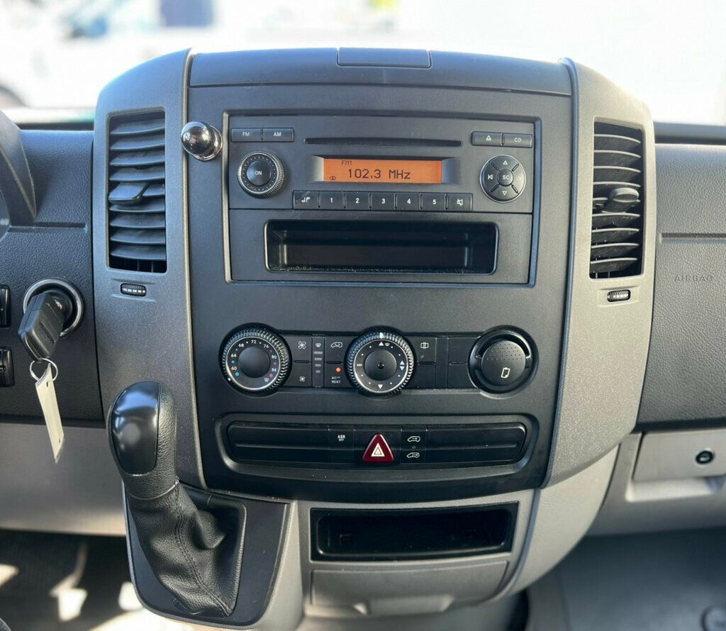 2008 Dodge Sprinter 2500 144" - 23015218 - 16