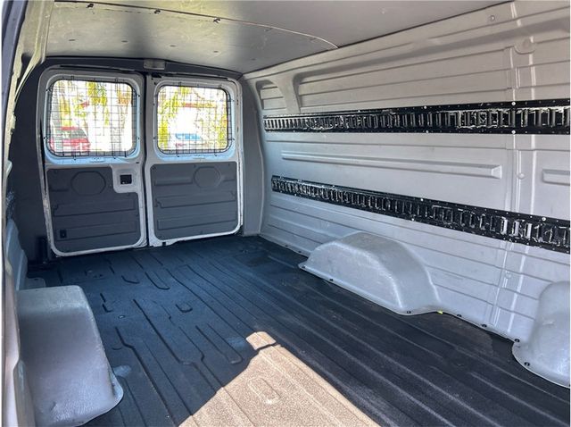 2008 Ford E250 Cargo E250 EXTENDED CARGO 5.4L GAS CLEAN - 22916108 - 17