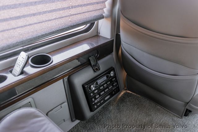 2008 Ford Econoline Cargo Van E-350 Super Duty Commercial - 22573398 - 23