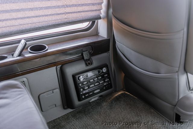 2008 Ford Econoline Cargo Van E-350 Super Duty Commercial - 22573398 - 28