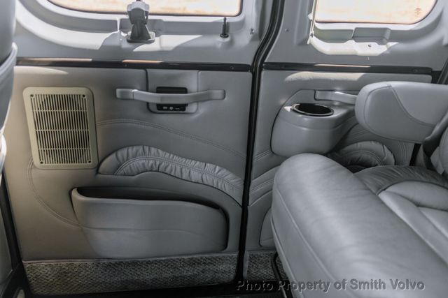 2008 Ford Econoline Cargo Van E-350 Super Duty Commercial - 22573398 - 29