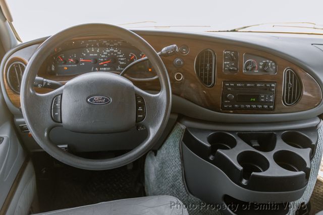 2008 Ford Econoline Cargo Van E-350 Super Duty Commercial - 22573398 - 30