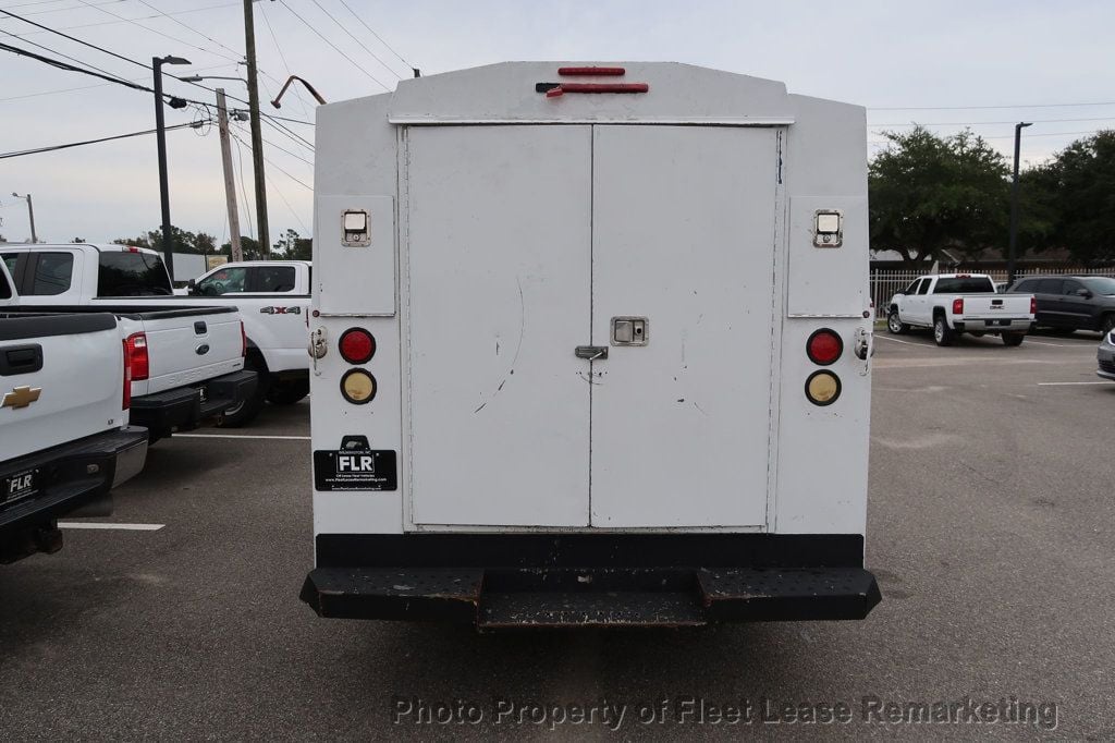 2008 Ford Econoline Commercial Cutaway E-350SD Cutaway KUV Enclosed Utility - 22677236 - 3