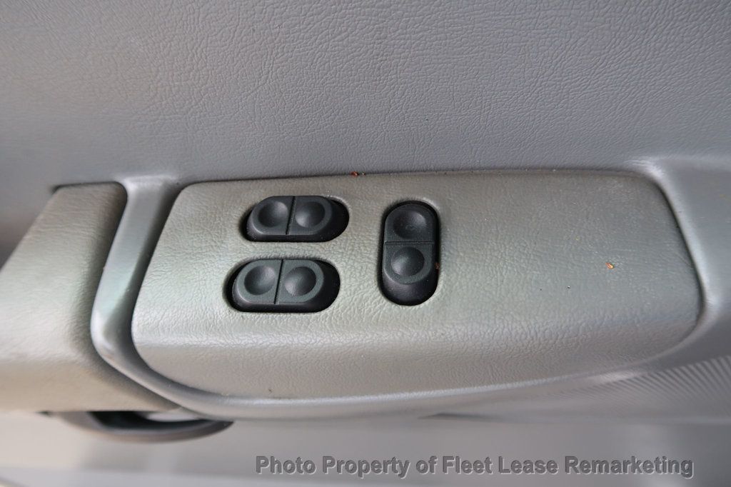 2008 Ford Econoline Commercial Cutaway E-450SD 2WD 16' Box Truck - 22831611 - 25