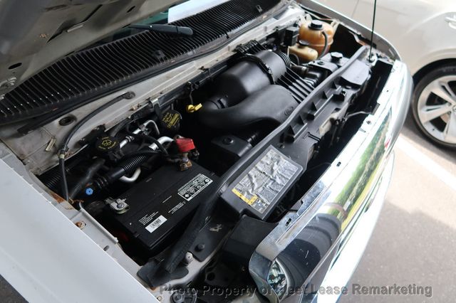 2008 Ford Econoline Commercial Cutaway E-450SD 2WD 16' Box Truck - 22831611 - 27