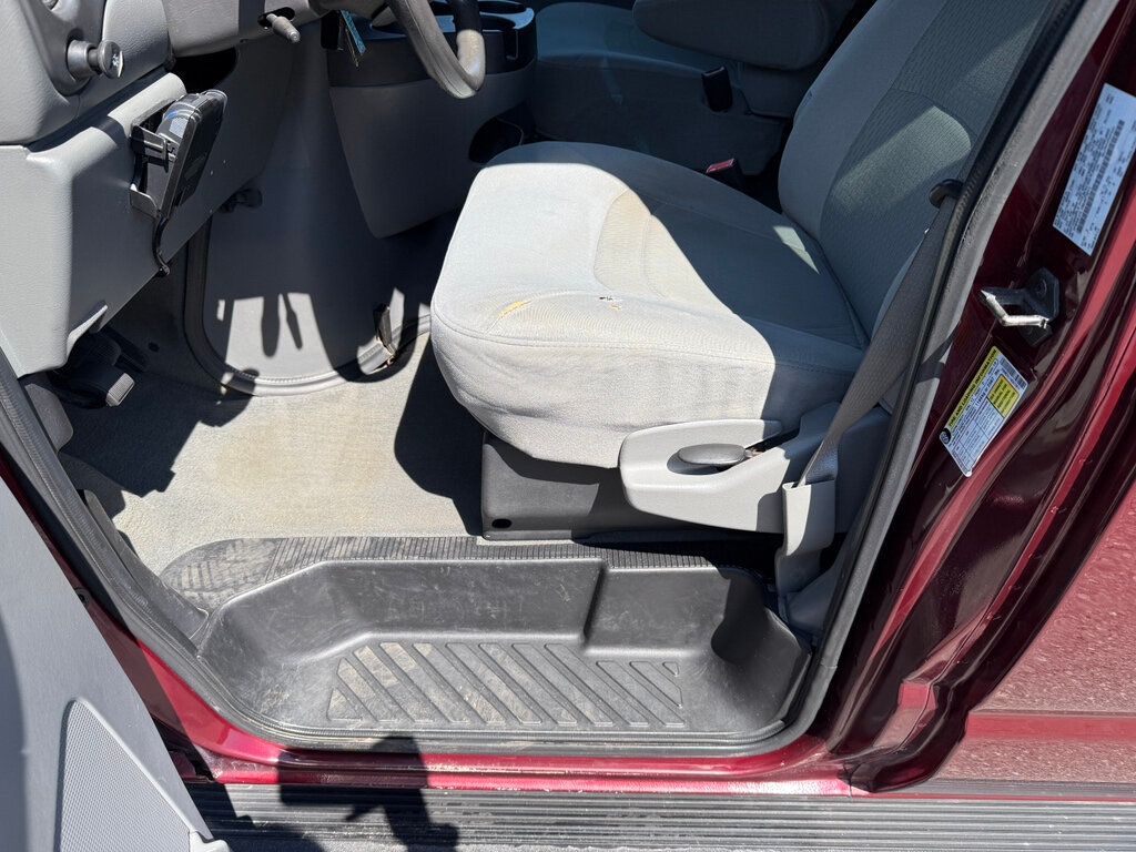 2008 Ford Econoline Wagon E350 12 PASSENGER SUPER DUTY - 23000102 - 19