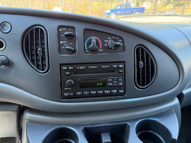 2008 Ford Econoline Wagon E350 12 PASSENGER SUPER DUTY - 23000102 - 23
