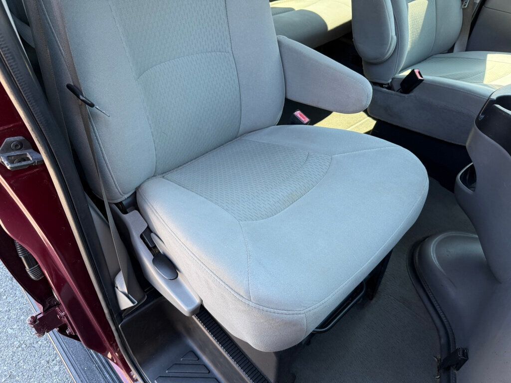 2008 Ford Econoline Wagon E350 12 PASSENGER SUPER DUTY - 23000102 - 28