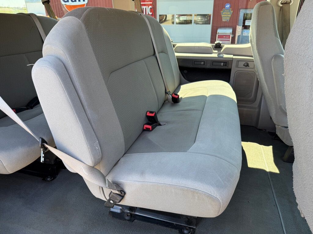 2008 Ford Econoline Wagon E350 12 PASSENGER SUPER DUTY - 23000102 - 35