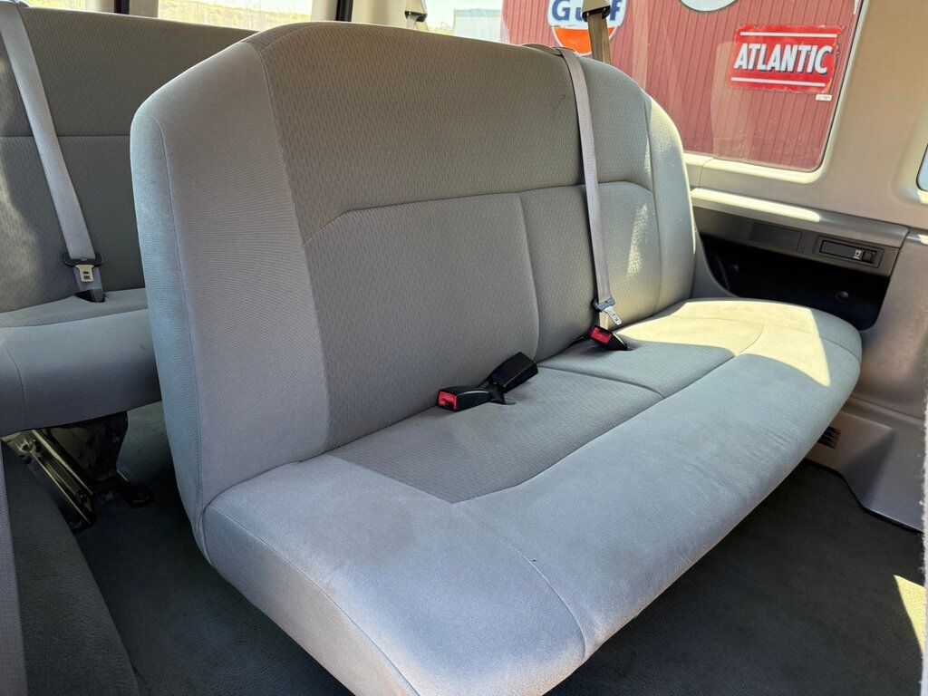 2008 Ford Econoline Wagon E350 12 PASSENGER SUPER DUTY - 23000102 - 36