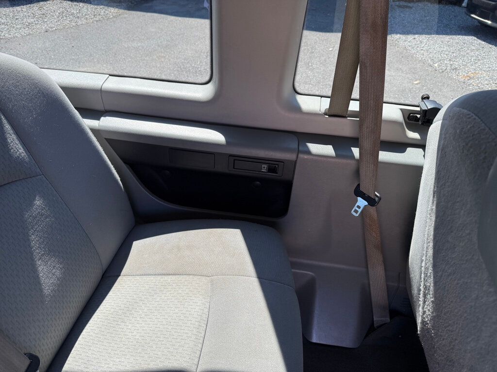 2008 Ford Econoline Wagon E350 12 PASSENGER SUPER DUTY - 23000102 - 41